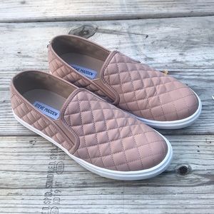 Steve Madden Slip ons